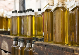 Olive oil and rapeseed and flavoured oils from Kent